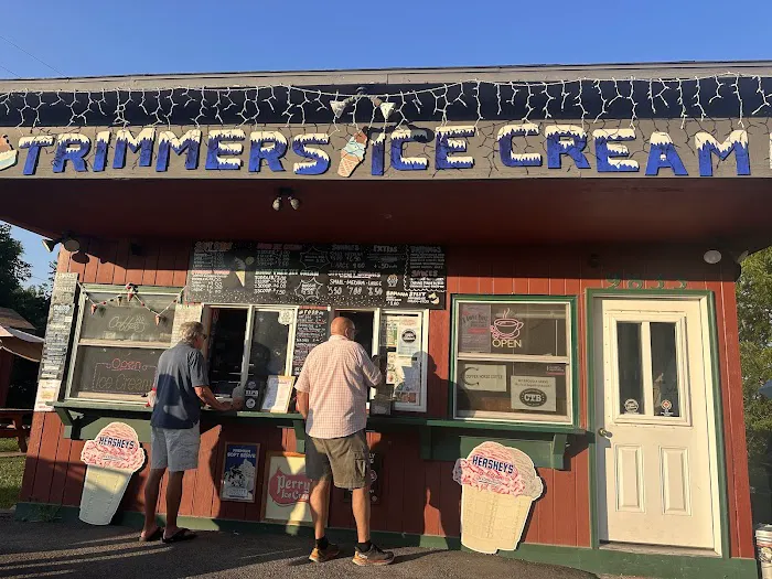 Trimmers Ice Cream & Coffee Shed Picture 3