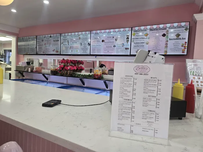 Bella's Ice Cream Parlor Picture 4