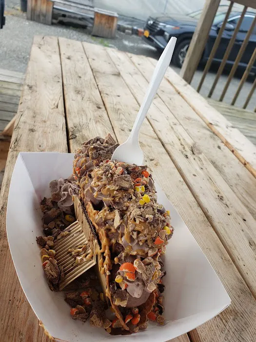 Turk’s Ice Cream & Grill Picture 9