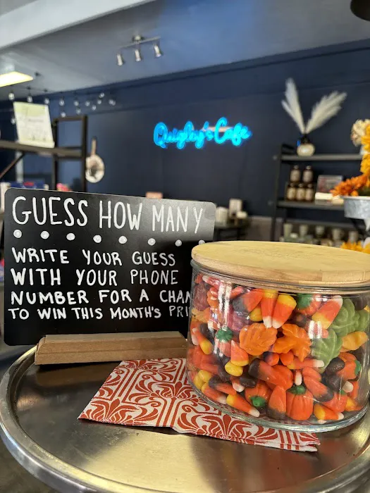 Smoothies Plus Ice Cream / Quigley's Cafe Picture 5