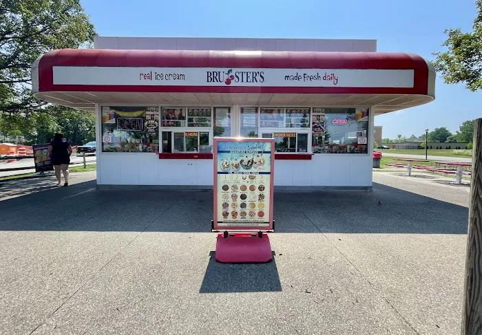 Bruster's Real Ice Cream Picture 6