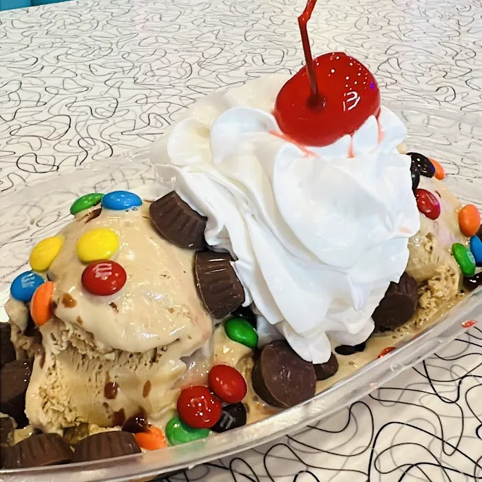 Chaps Ice Cream - UVA Corner Picture 3