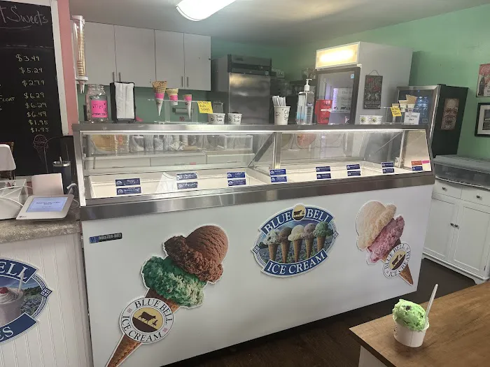 Mill Street Sweets Picture 3