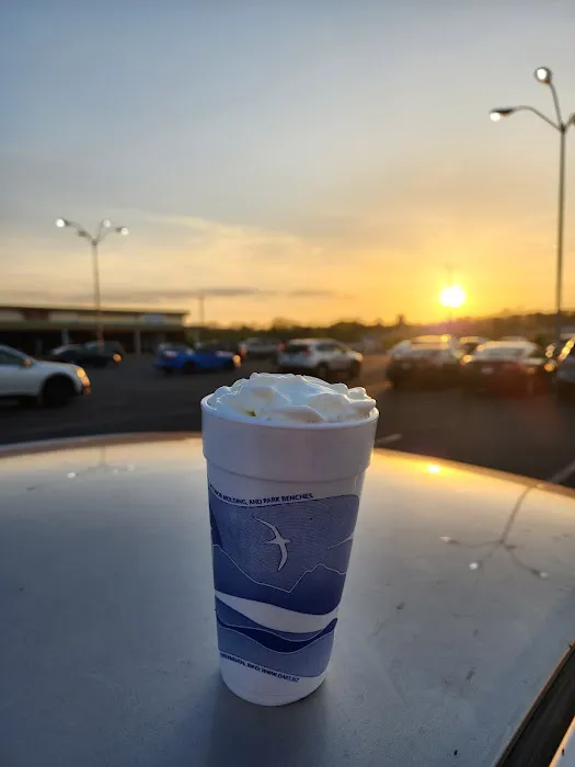 Willy's Ice Cream Picture 7