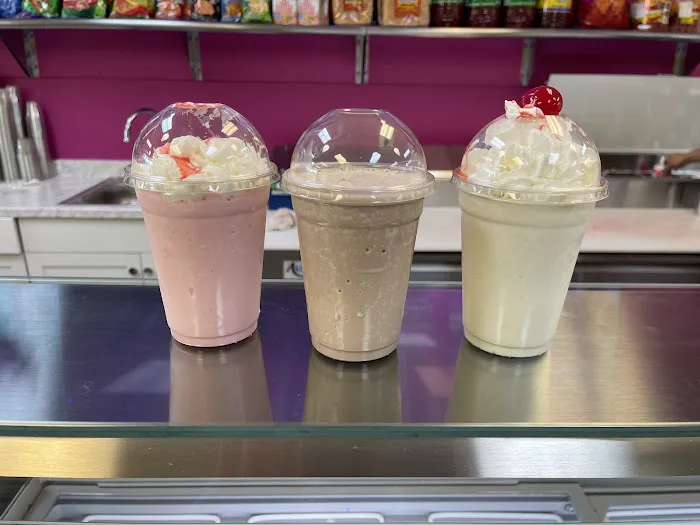 Willy's Ice Cream Picture 10