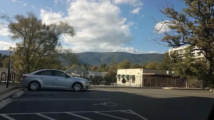 Crozet Creamery Picture 4