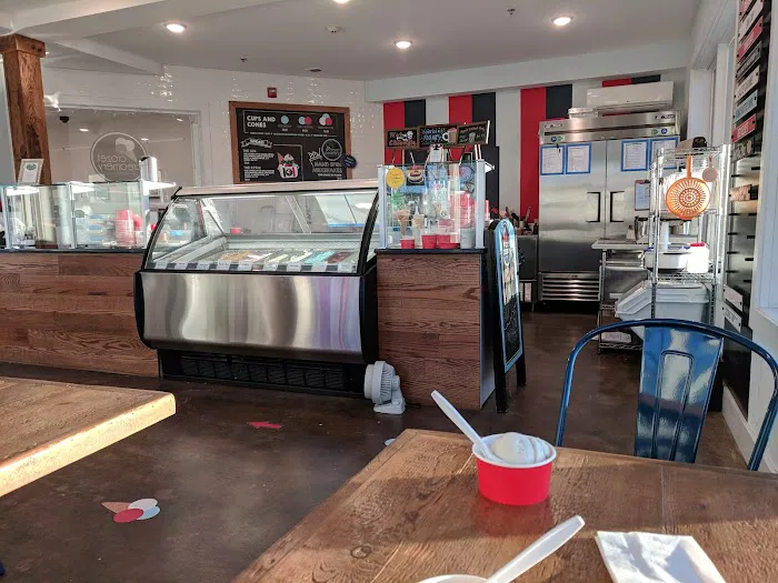 Crozet Creamery Picture 6