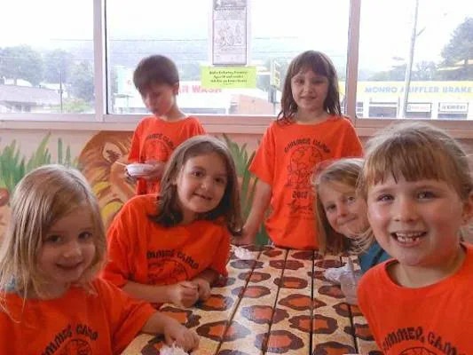 Kline's Dairy Bar Picture 4