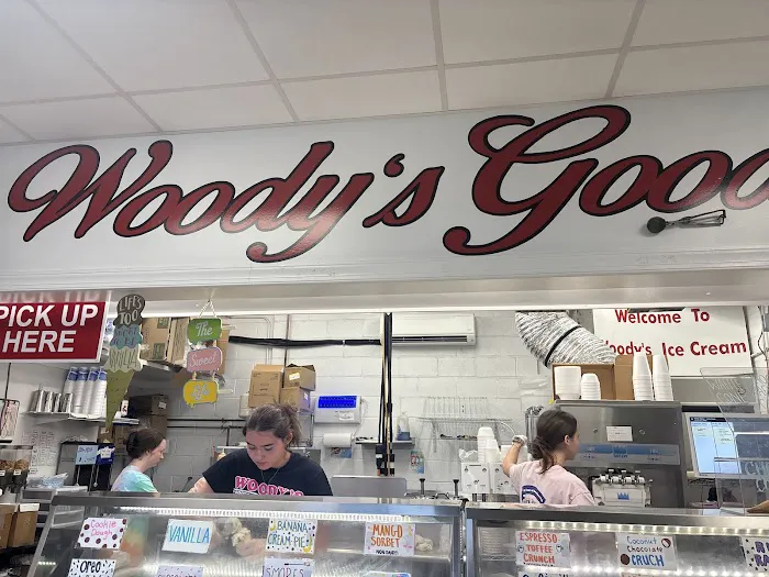 Woody's Ice Cream Picture 8