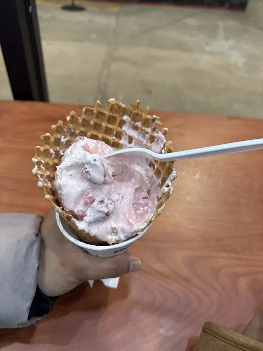 Cold Stone Creamery Picture 10