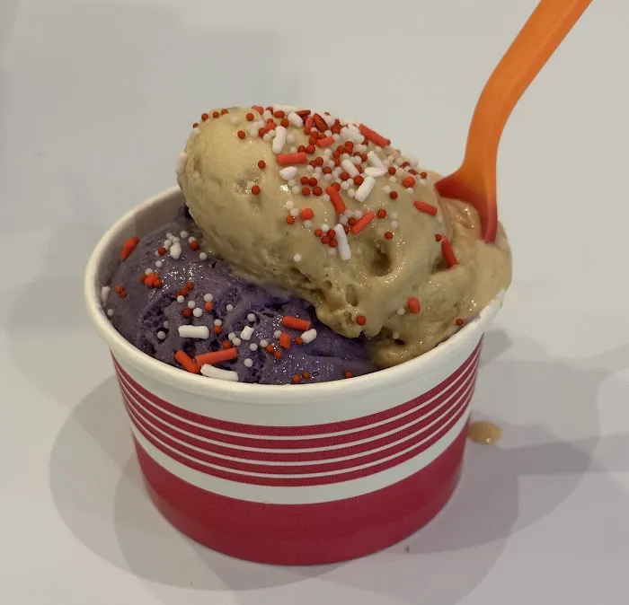 Mimi's Handmade Ice Cream Picture 6