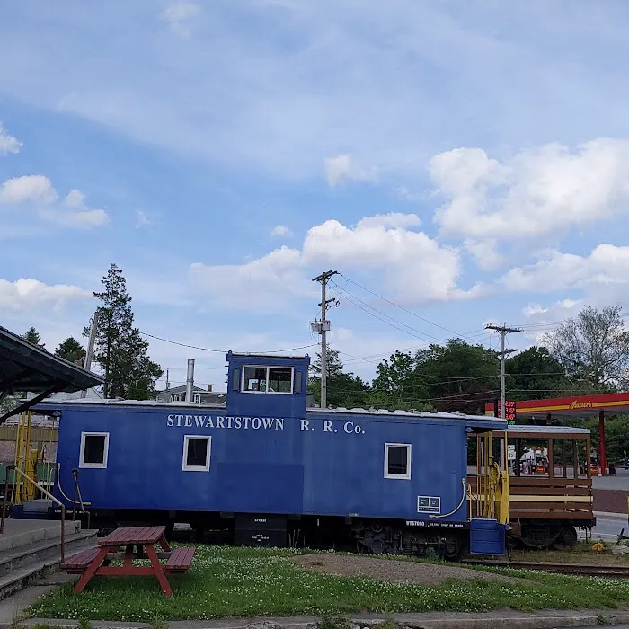 Bonkey's Ice Cream & Snoballs Picture 1