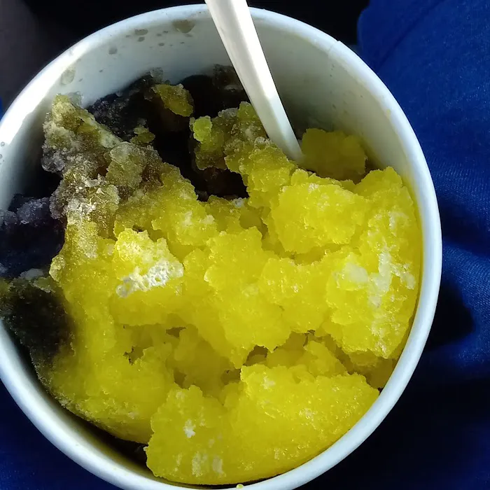 Chilly Willie's Snowballs Picture 2