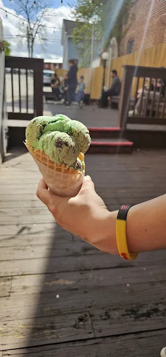 Bonkey's Ice Cream & Snoballs Picture 5