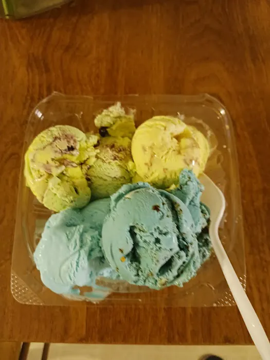 Bonkey's Ice Cream & Snoballs Picture 8