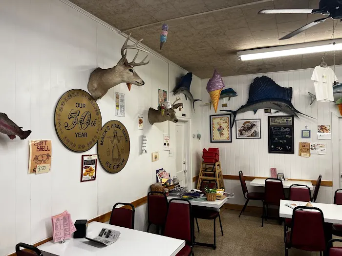 Macks Ice Cream and Restaurant by the Good's Picture 5