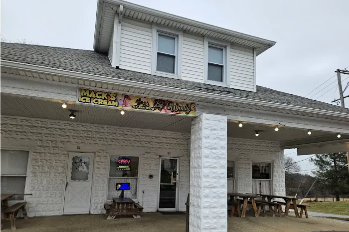 Macks Ice Cream and Restaurant by the Good's Picture 8