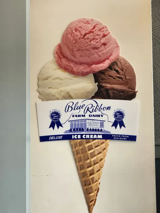 Blue Ribbon Farm Dairy Picture 9