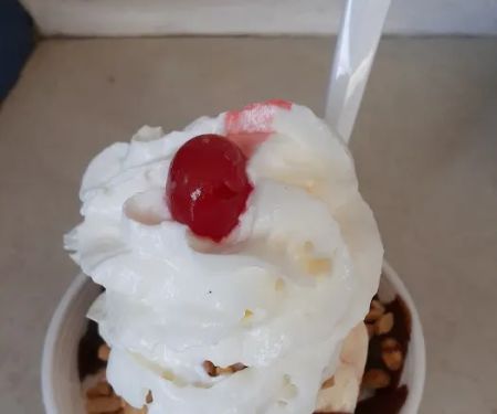 The Royal Treat