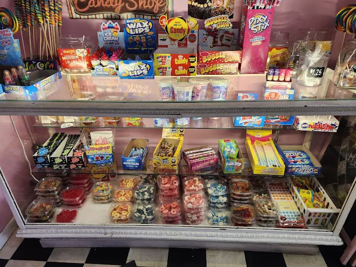 Pop's Malt Shoppe Picture 10