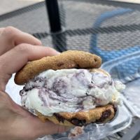 Chillin’ Cookies ico