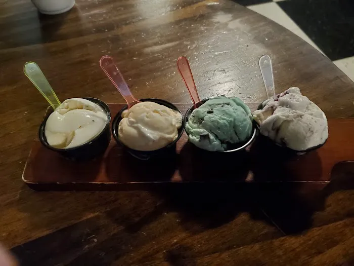 Sweet Ride Ice Cream Picture 4