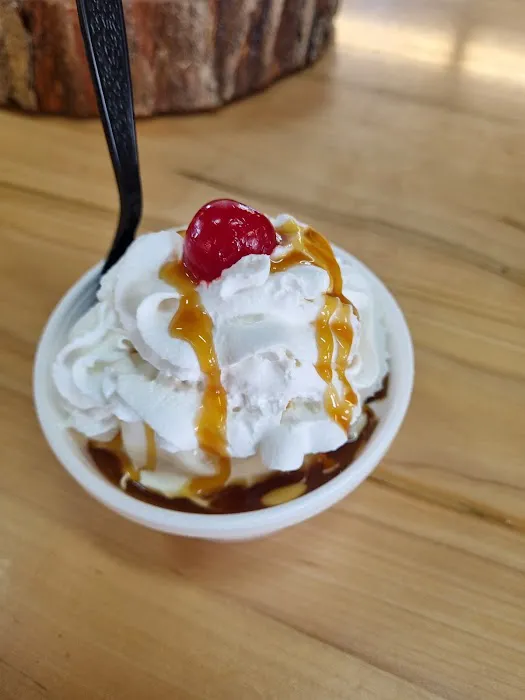 Hayloft Ice Cream Picture 5