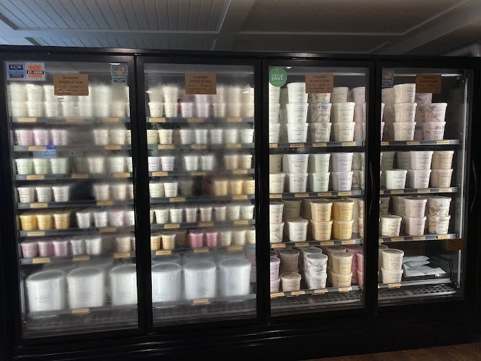 Fox Meadows Creamery Picture 2