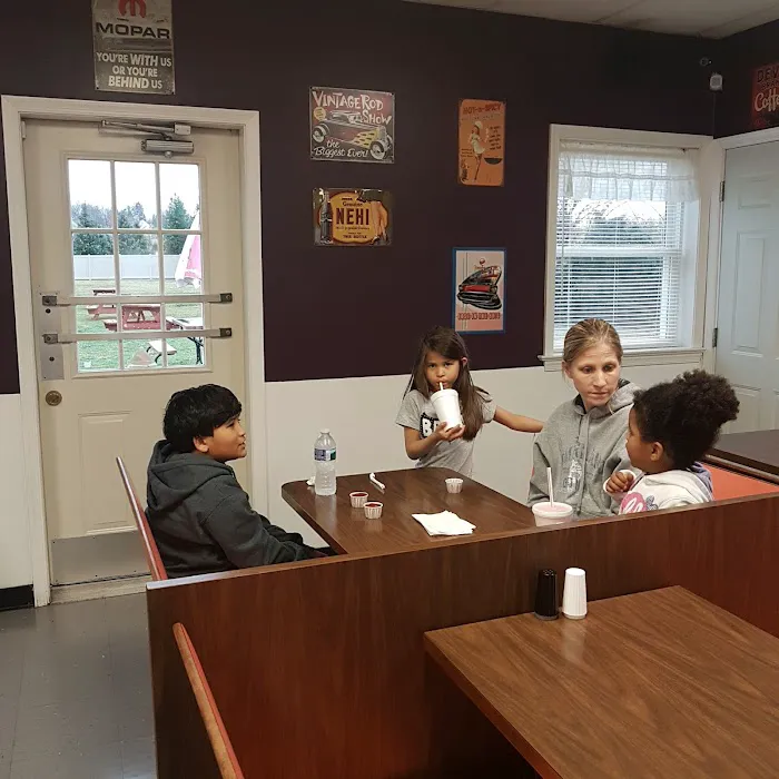 Freeze & Frizz Drive-In, LLC Picture 3