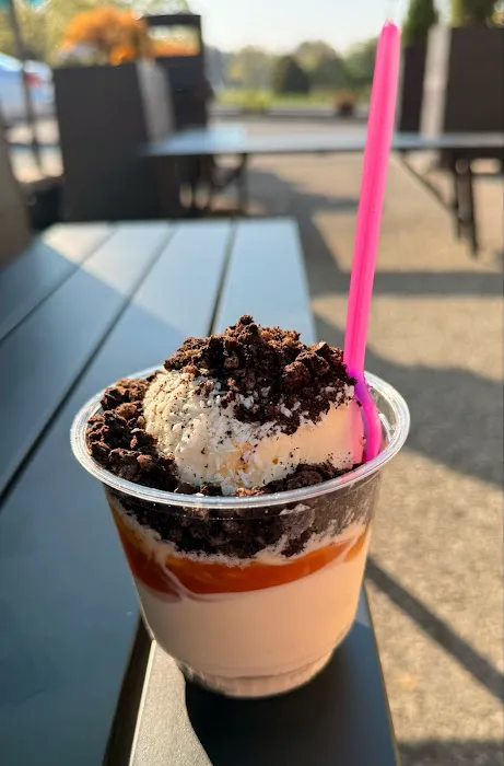 Nikki's Custard® Picture 4