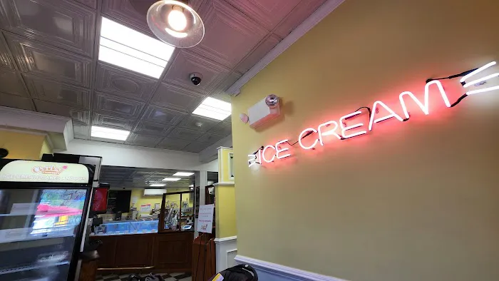 Claude's Creamery Picture 6