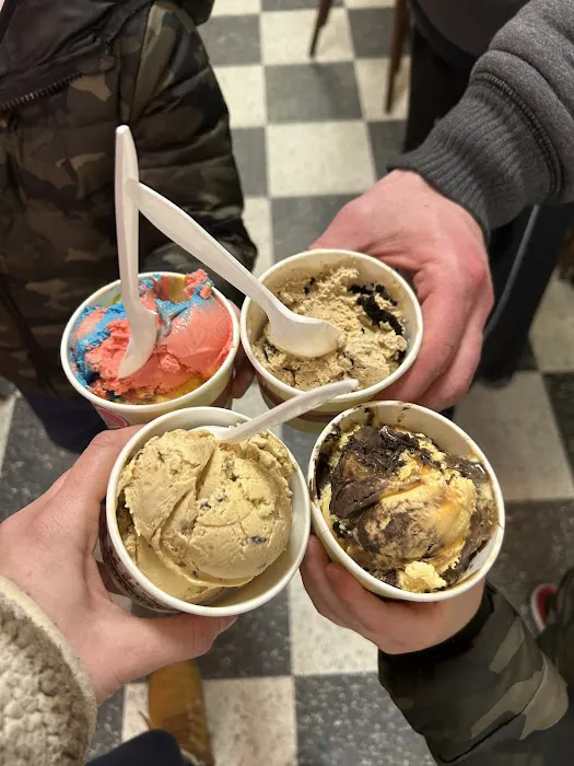 Claude's Creamery Picture 7