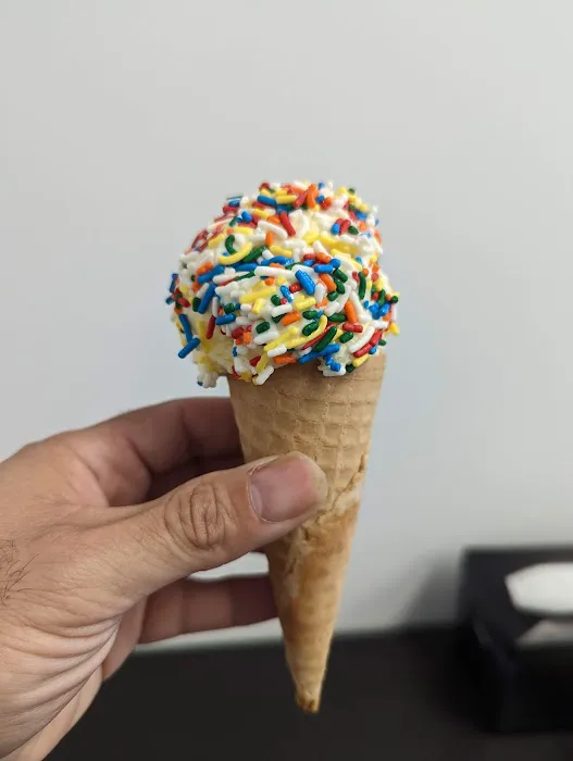 Drizzle Ice Cream - Schnecksville Picture 2