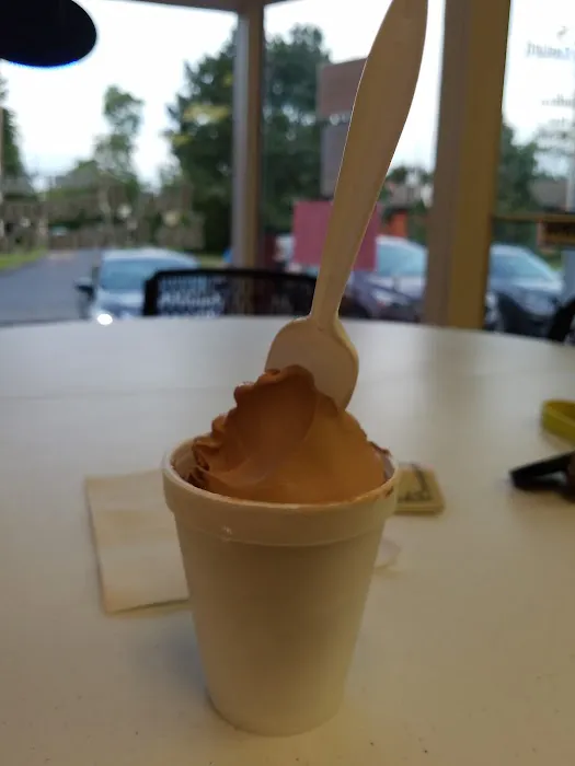 Love’s Ice Cream Picture 8