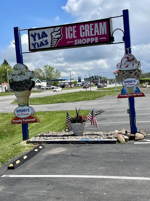 Yia Yia's Ice Cream Shoppe Picture 6