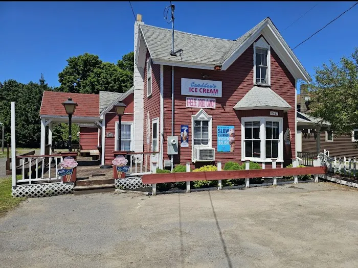 Candice's Ice Cream Shoppe Picture 1