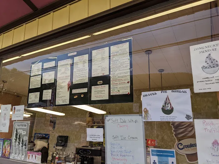McClary's Ice Cream Stand Picture 6