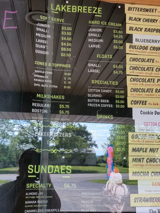 Lakebreeze Ice Cream Picture 3