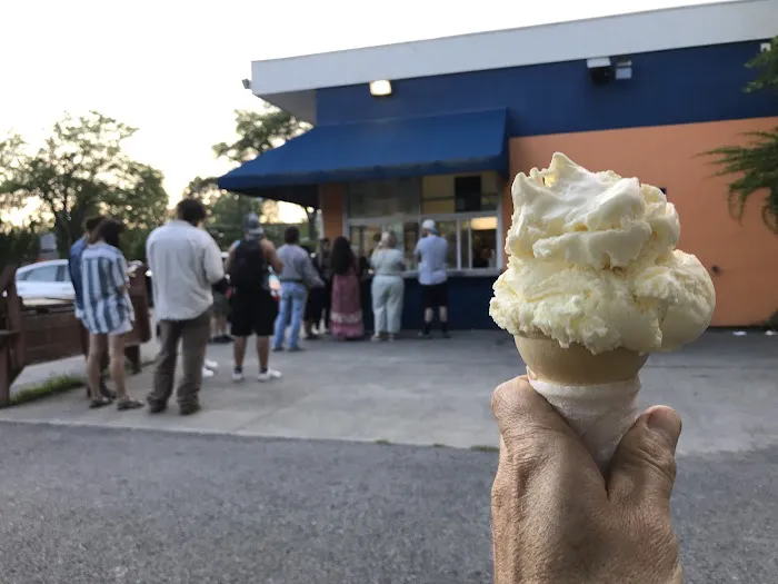 Sweet Melissa's Ice Cream Shop Picture 9