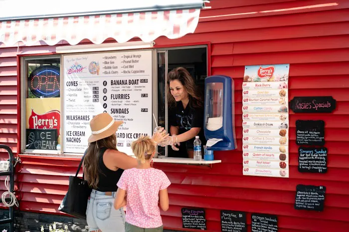 Rosie's Ice Cream Picture 3