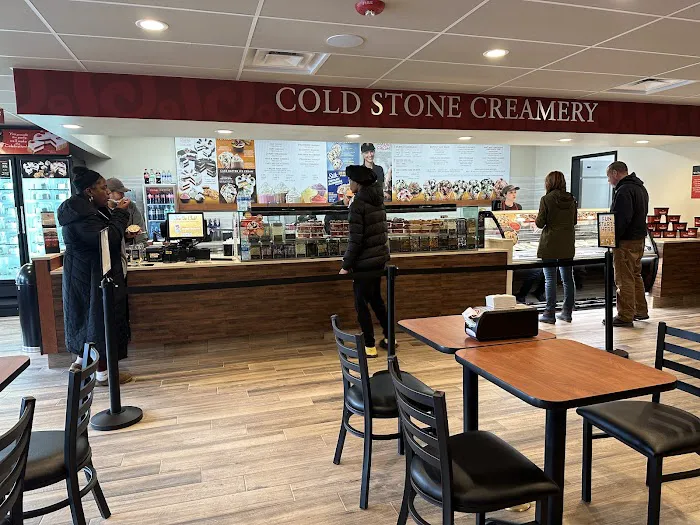 Cold Stone Creamery Picture 8
