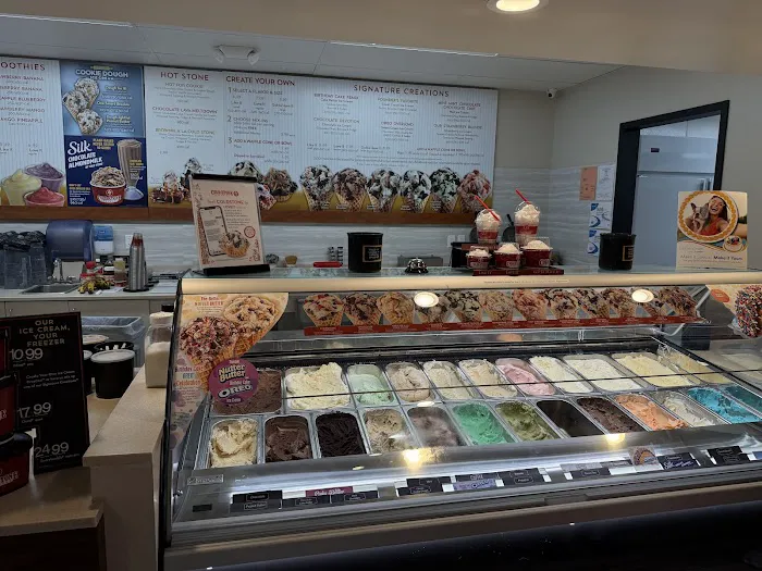 Cold Stone Creamery Picture 7