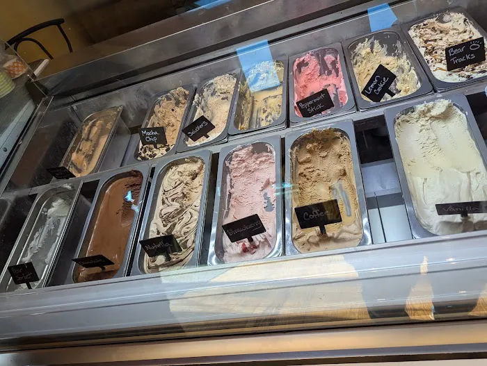 Black Bear Creamery Picture 3