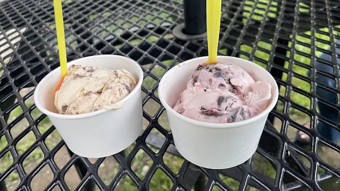 Park Ridge Creamery Picture 9