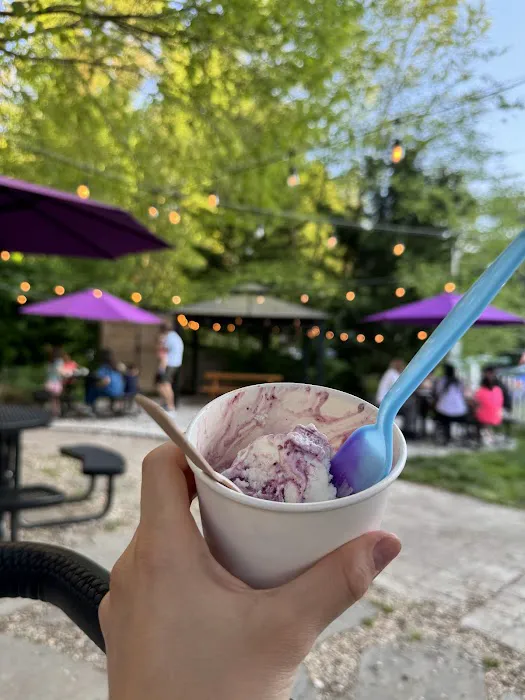 Park Ridge Creamery Picture 10