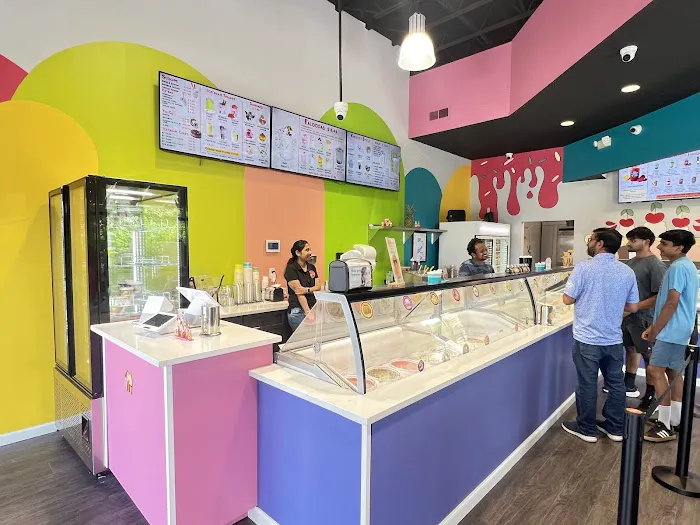 Kwality Ice Cream & Juice Corner Picture 3