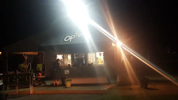 Opie's Soft Serve & Snowballs Picture 4