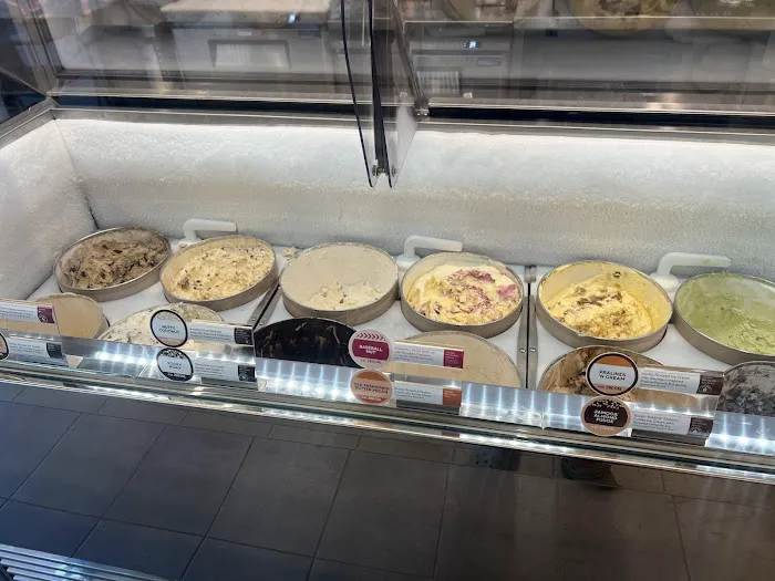 Baskin-Robbins Picture 1