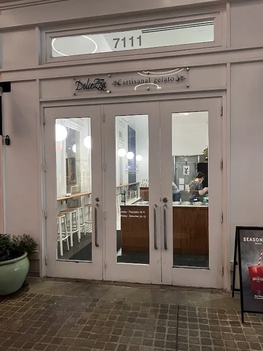 Dolcezza Gelato & Coffee Picture 6