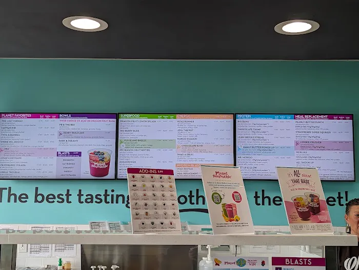 sweetFrog Premium Frozen Yogurt Picture 7